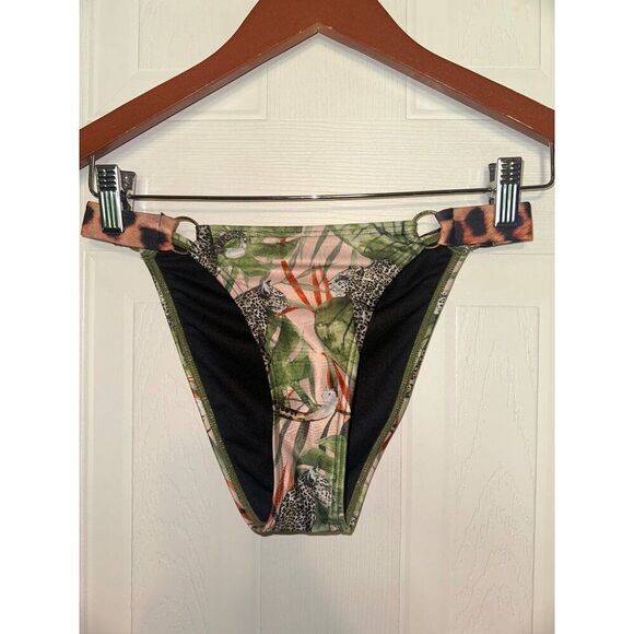 South Beach Safari Bikini Set Size 4 - Picture 4 of 16